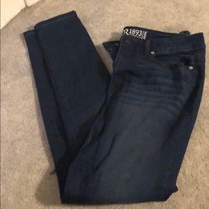 Roebuck & Co. size 12 Darkwash Skinny Jeggings